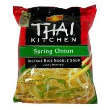 Thai Kitchen Instant Rice Noodles - Spring Onion (12 - 45 g) - Pantree Food Service